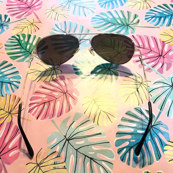 Gold Color Aviator Frames, Gray Lens Sunglasses - Picture 3 of 5